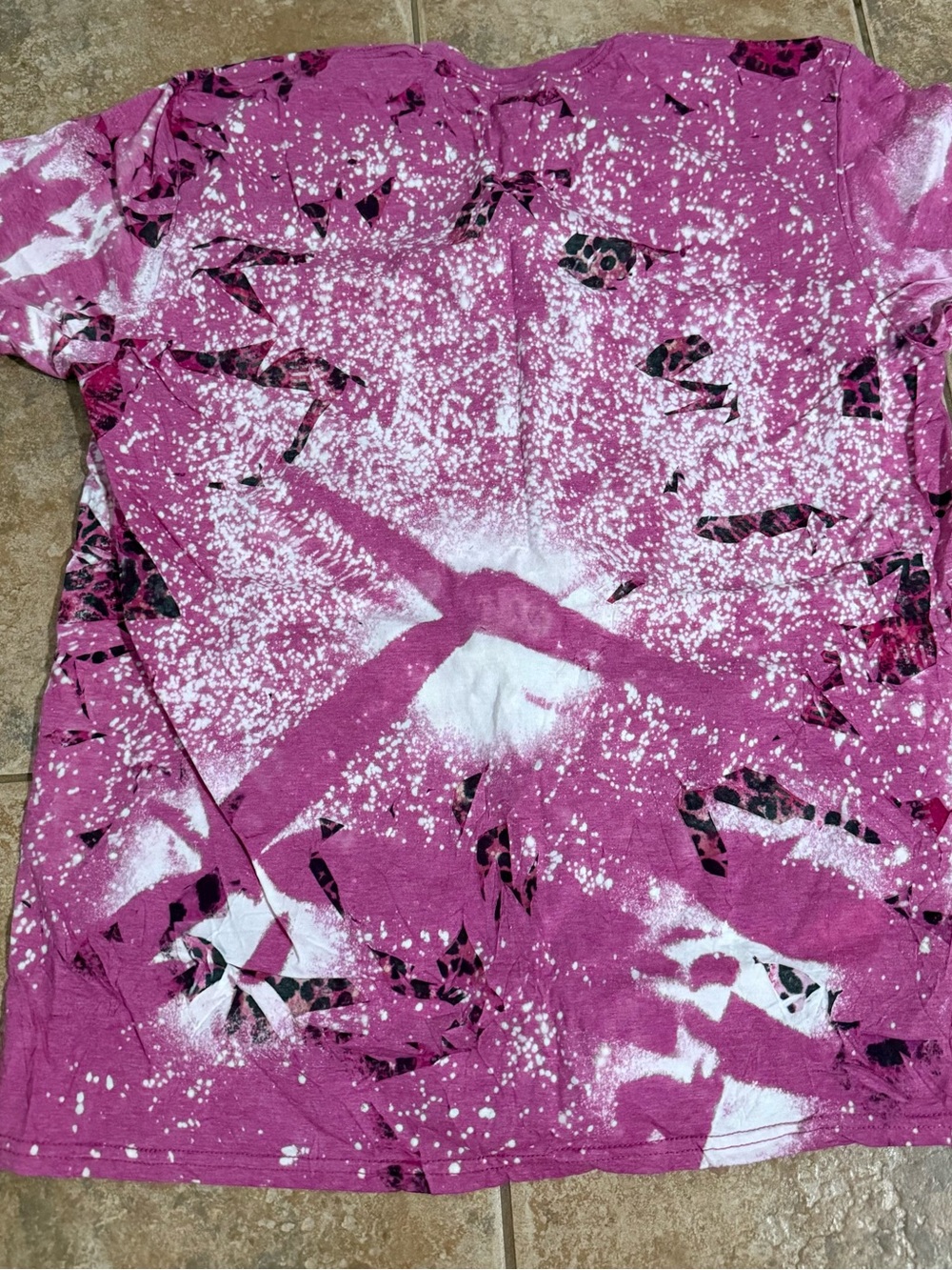 Gildan Women's Pink Tie-Dye Cow Graphic Short Sleeve Tee - Picture 5 of 5